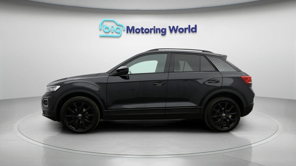 Volkswagen T-Roc Black Edition VO21NBX Black #4
