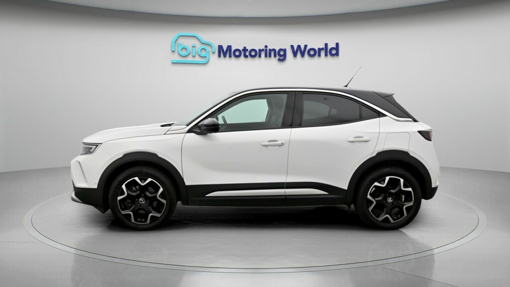 Vauxhall Mokka-e Ultimate White #4