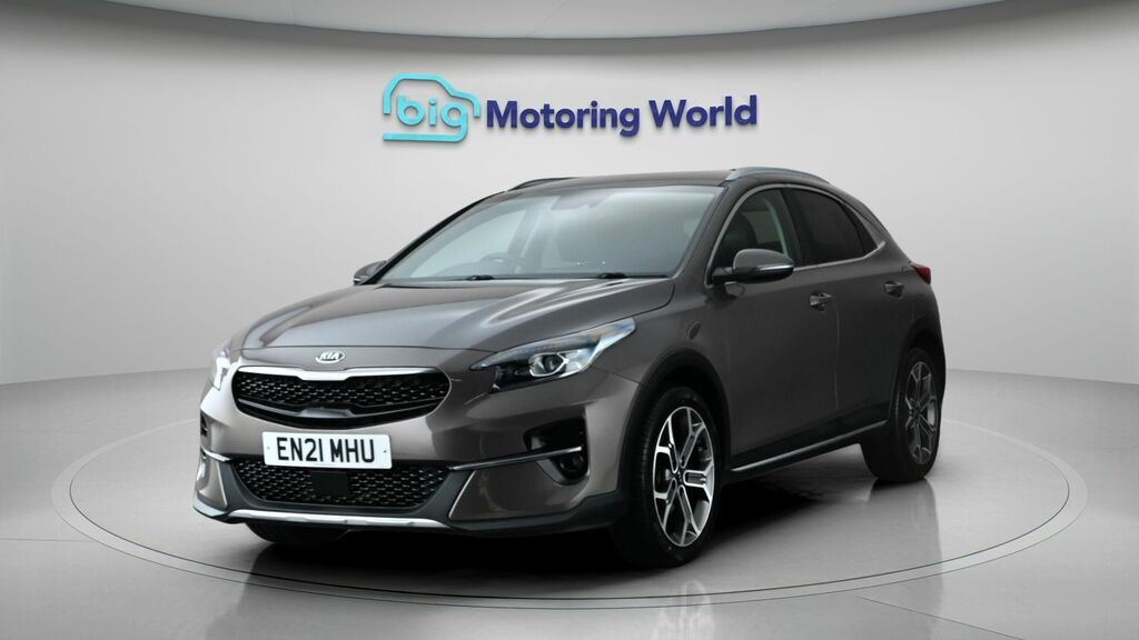 Kia Xceed 3 Brown #3