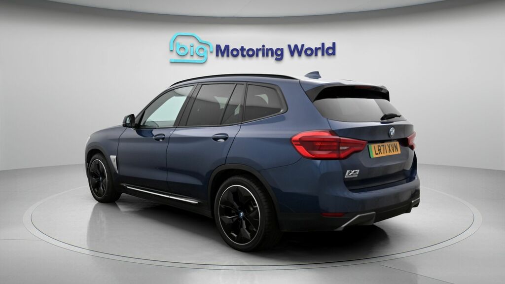 BMW iX3 Premier Edition Pro LR71XVN Blue #5