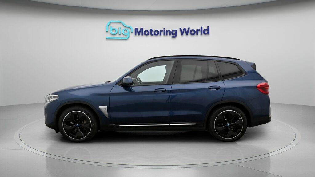BMW iX3 Premier Edition Pro LR71XVN Blue #4