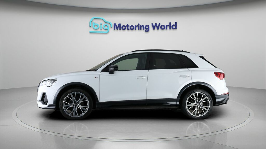 Audi Q3 Vorsprung White #4
