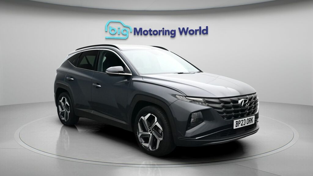 Hyundai Tucson Premium Grey