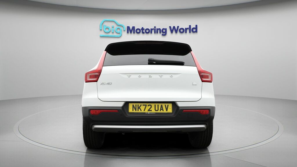 Volvo XC40 Ultimate Bright NK72UAV White #6