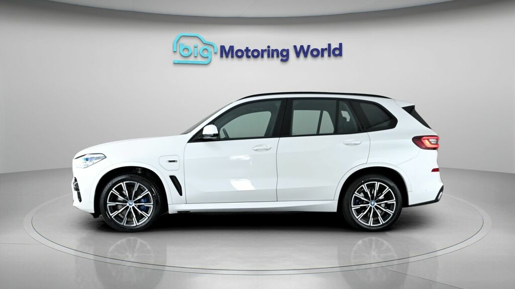 BMW X5 M M Sport White #4
