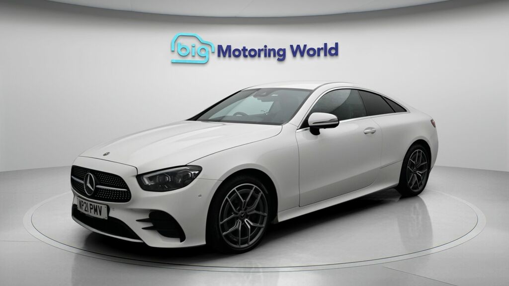 Mercedes-Benz E Class Amg Line WP21PMV White #3