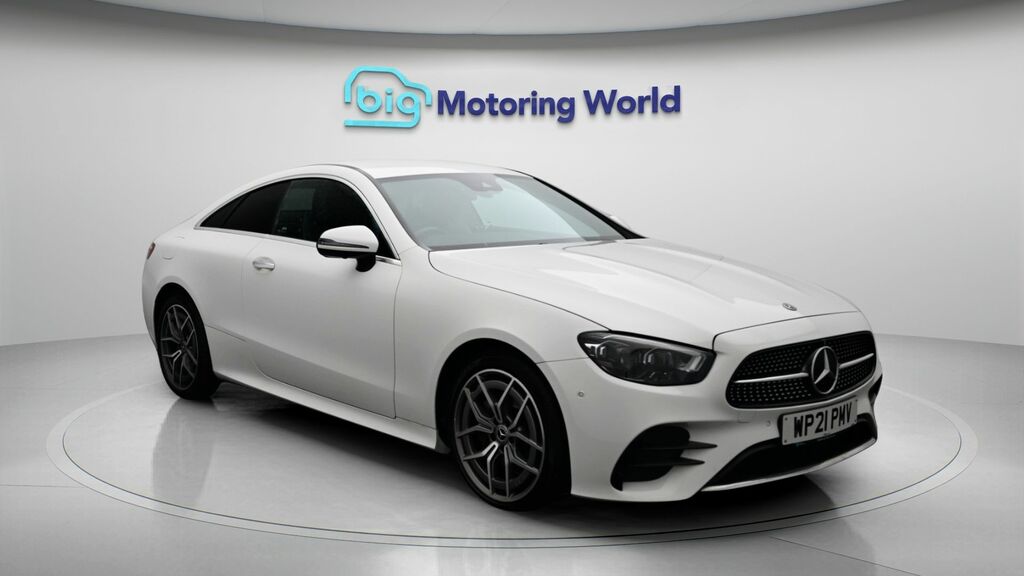Mercedes-Benz E Class Amg Line White