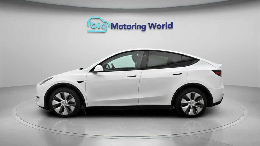 Tesla Model Y Y Model Y Rwd MD24ZYX White #4