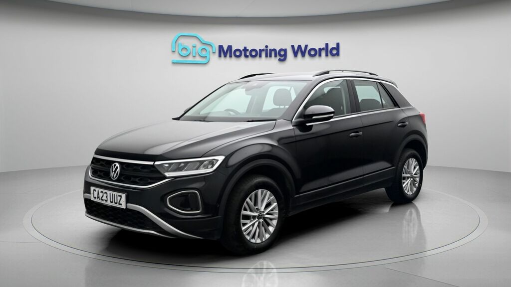 Volkswagen T-Roc Life CA23UUZ Black #3
