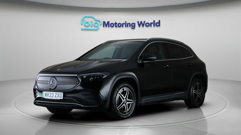 Mercedes-Benz EQA Amg Line Black #3