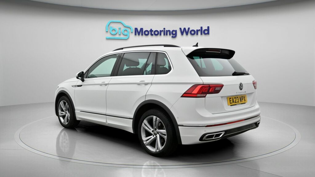 Volkswagen Tiguan R-line Edition EA23WPX White #5