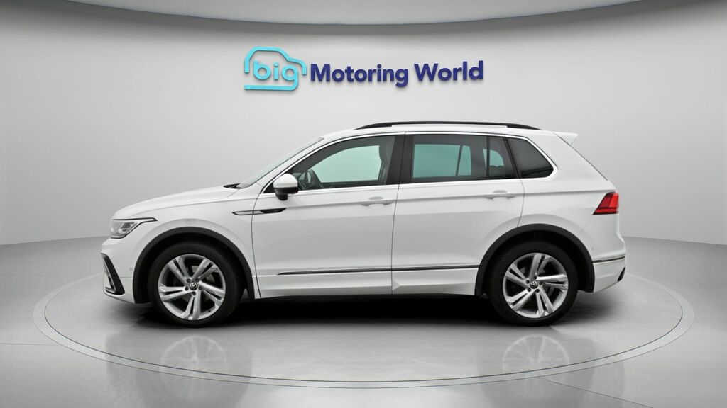 Volkswagen Tiguan R-line Edition EA23WPX White #4