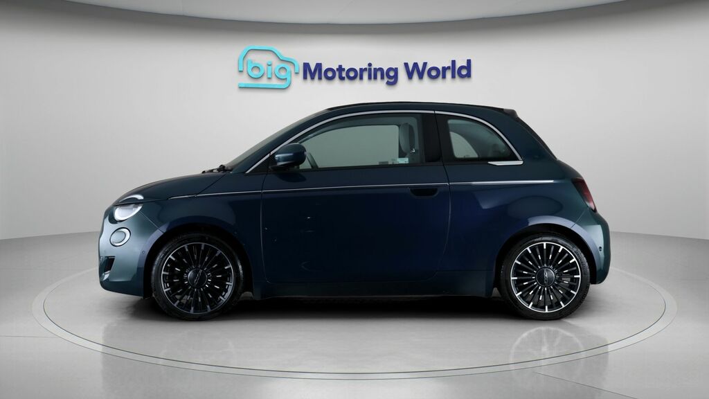 Fiat 500E C La Prima Green #4