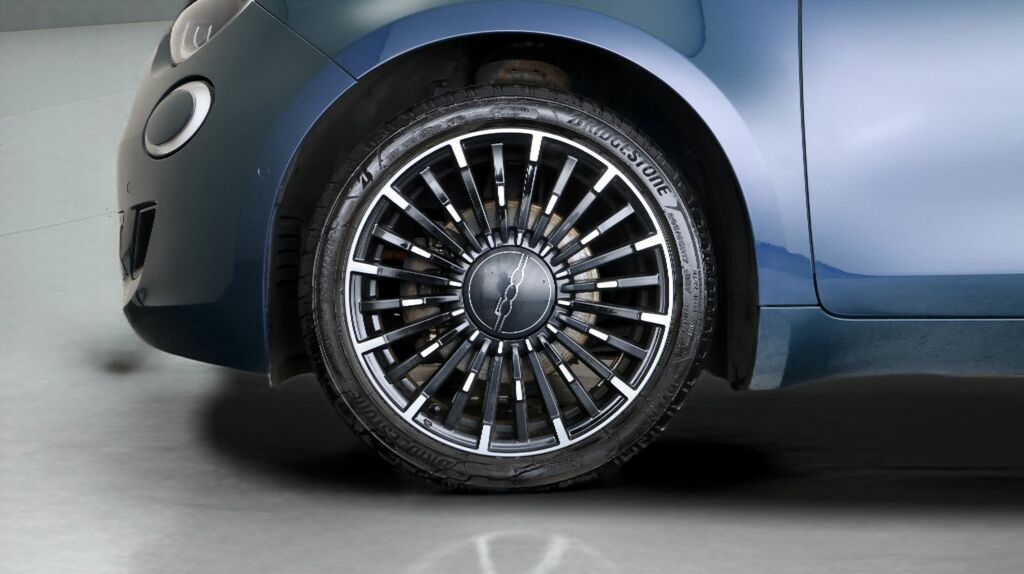Fiat 500E C Passion Blue #17
