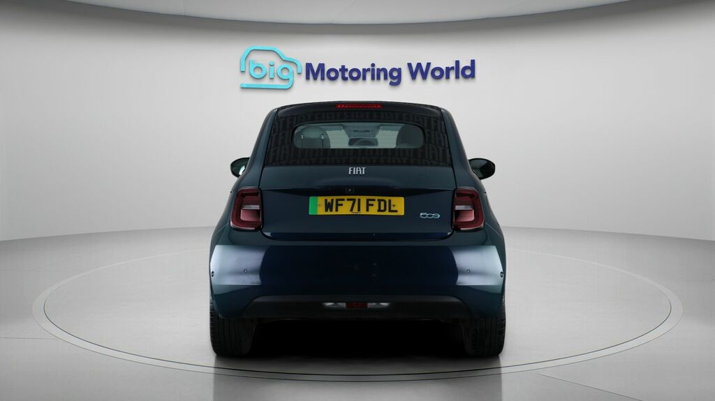 Fiat 500E C La Prima Green #6
