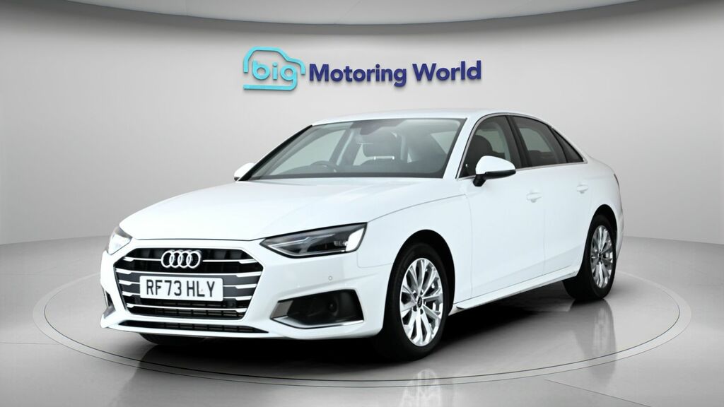 Audi A4 Sport White #3