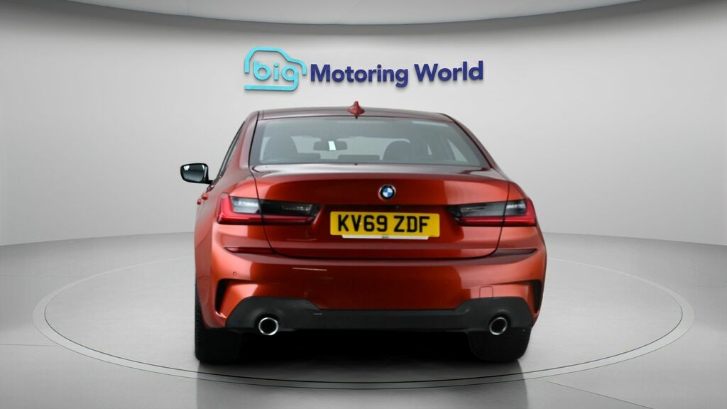 BMW 3 Series M Sport KV69ZDF Orange #6