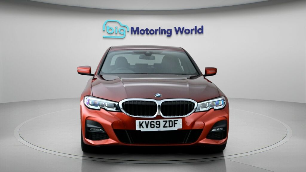 BMW 3 Series M Sport KV69ZDF Orange #2