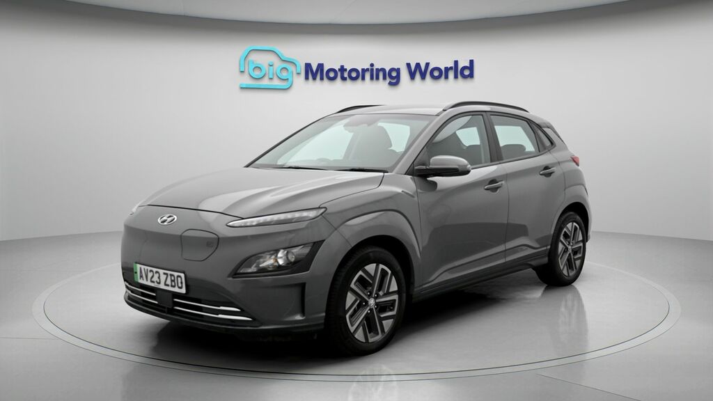 Hyundai Kona Se Connect AV23ZBO Grey #3