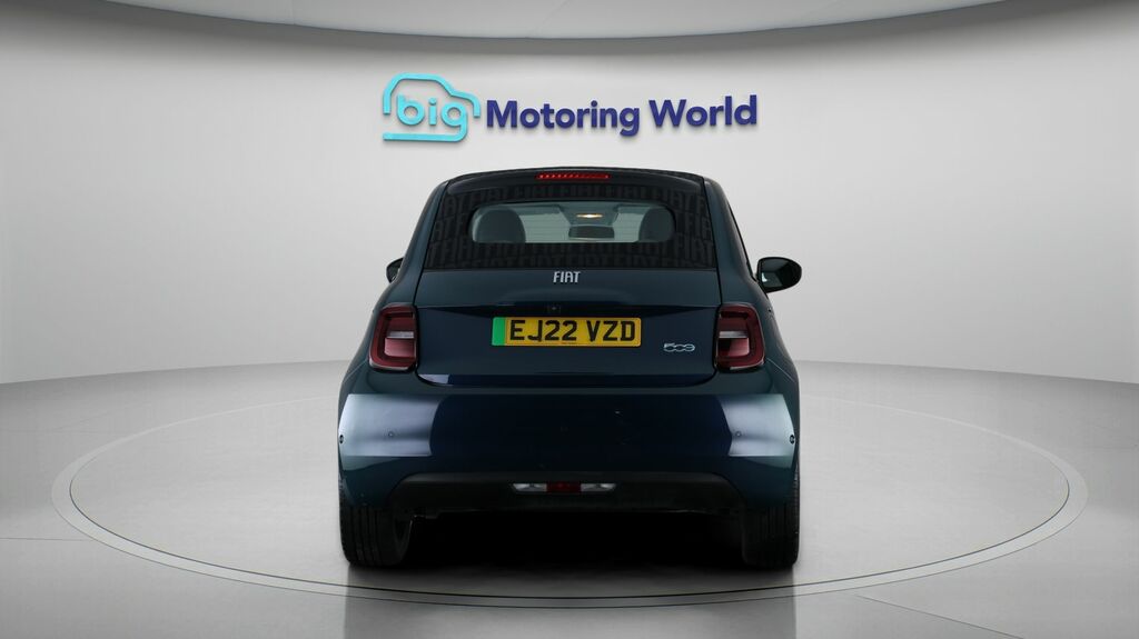 Fiat 500E C Automatic Black #6