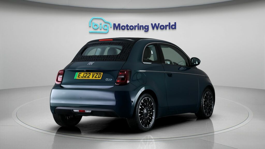 Fiat 500E C Automatic Black #7