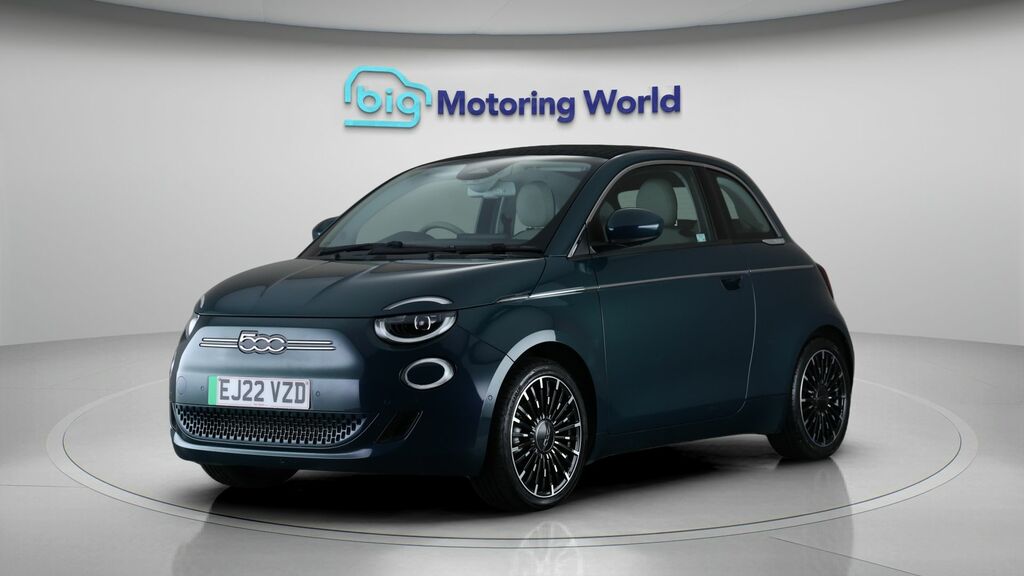 Fiat 500E C Automatic Black #3