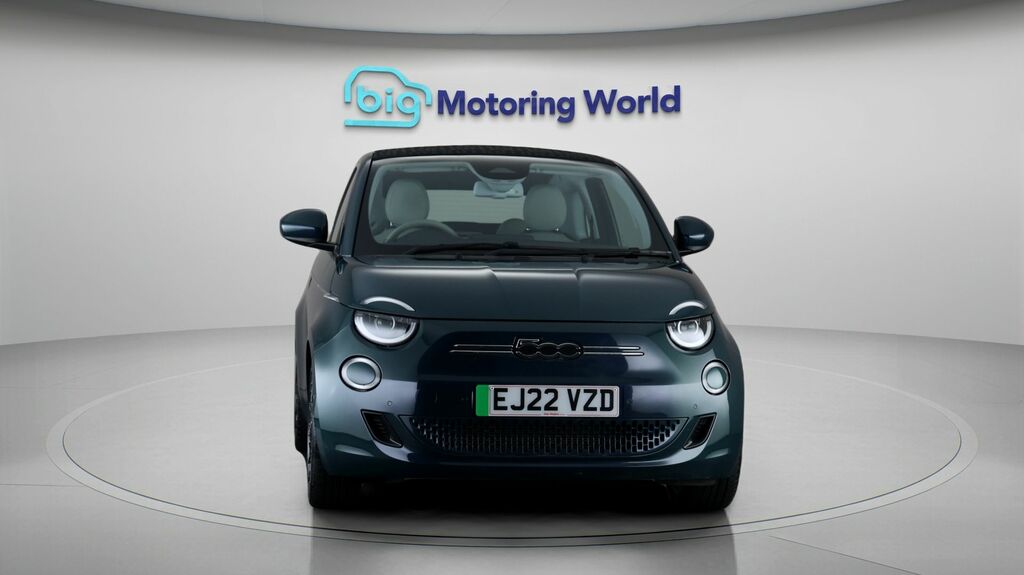 Fiat 500E C Automatic Black #2