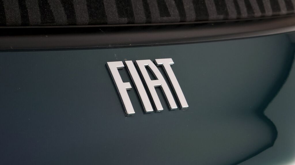 Fiat 500E C Automatic Black #24
