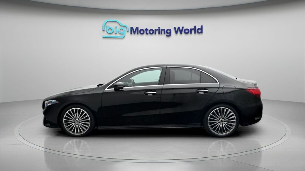 Mercedes-Benz A Class Amg Line KJ73XPD Black #4