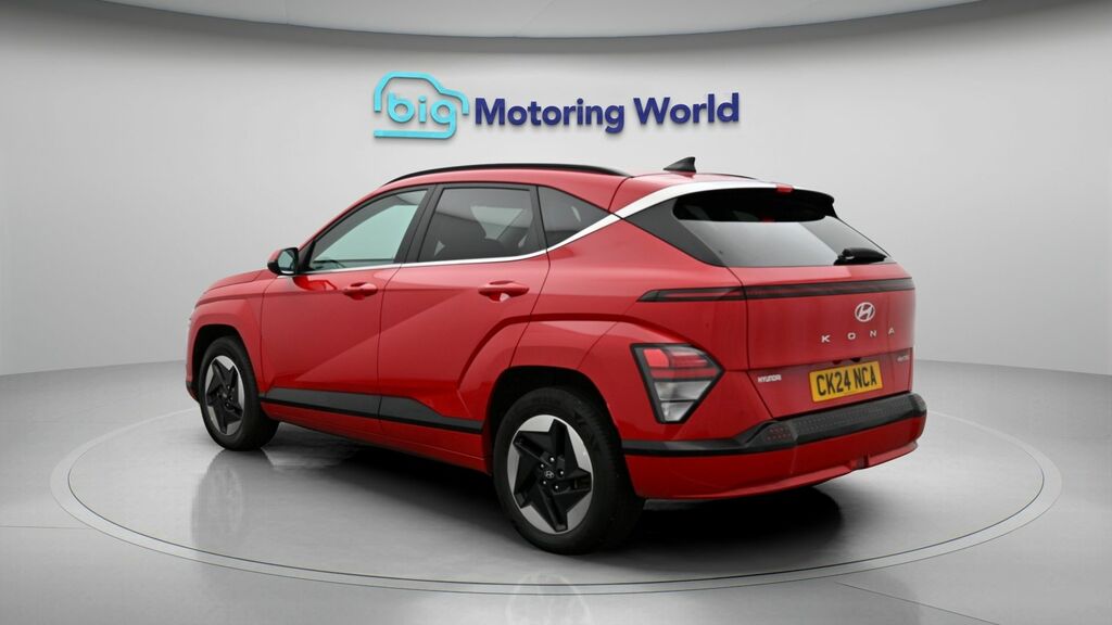Hyundai Kona Advance Red #5