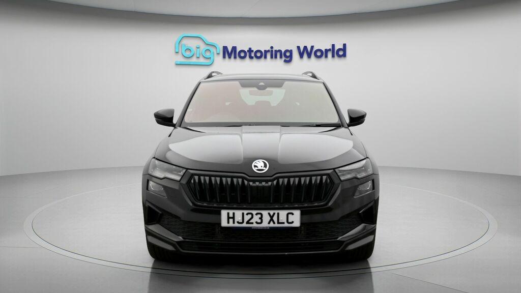 Skoda Karoq Sportline Black #2