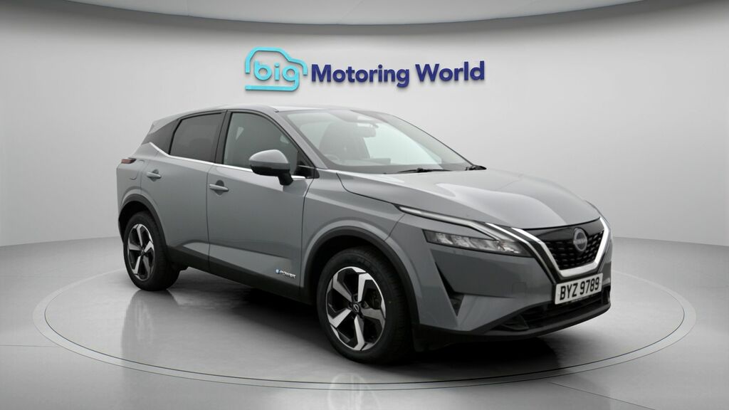 Nissan Qashqai N-connecta Grey