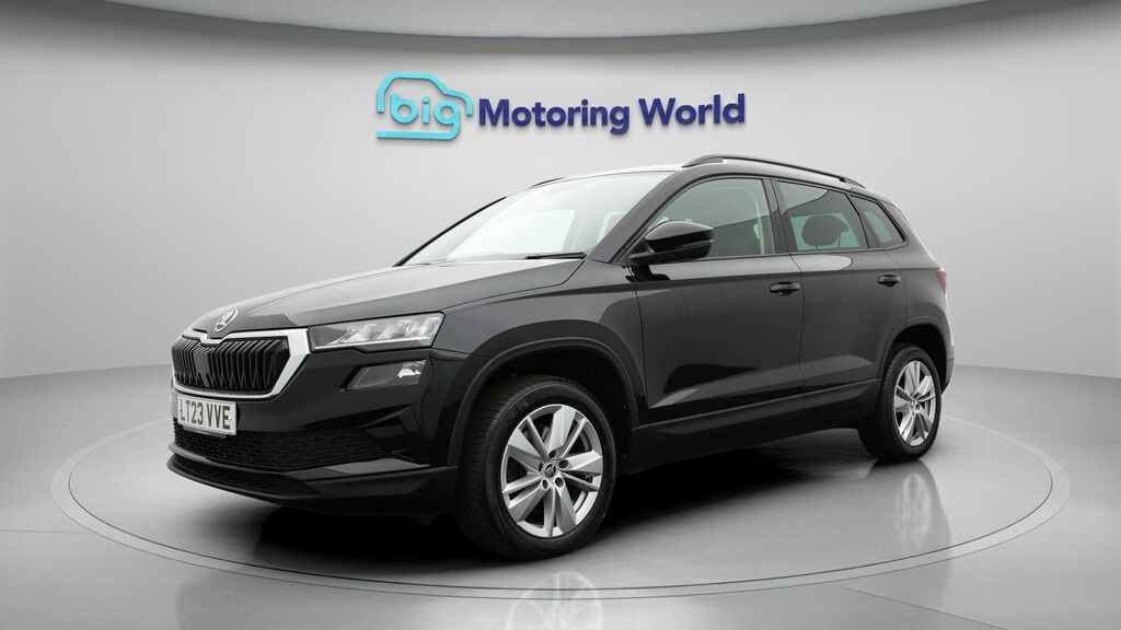 Skoda Karoq Se Drive LT23VVE Black #3
