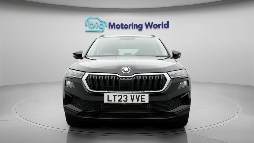 Skoda Karoq Se Drive LT23VVE Black #2
