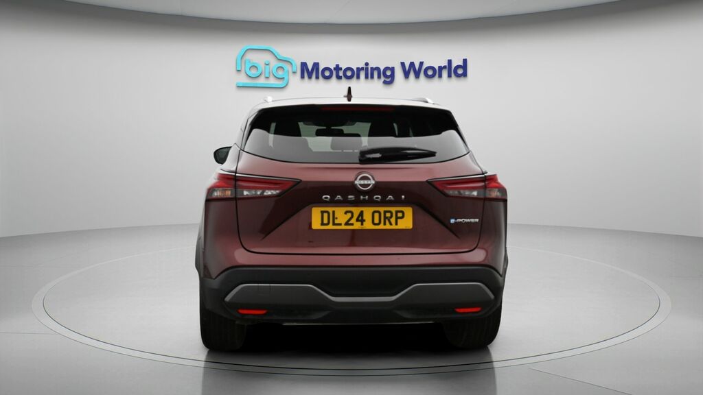 Nissan Qashqai N-connecta DL24ORP Red #6