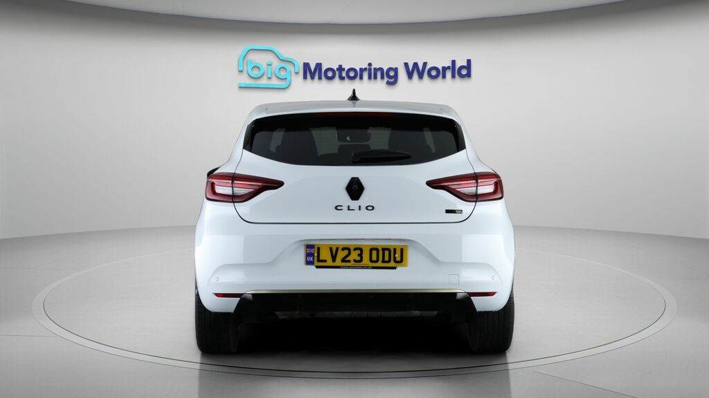 Renault Clio E-tech Engineered LV23ODU White #6