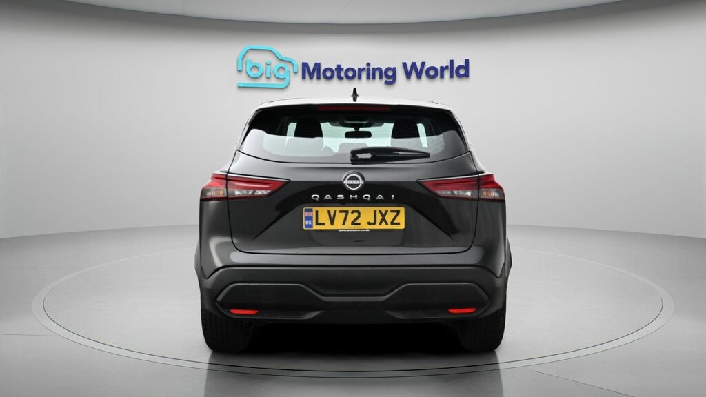 Nissan Qashqai Acenta Premium LV72JXZ Black #6