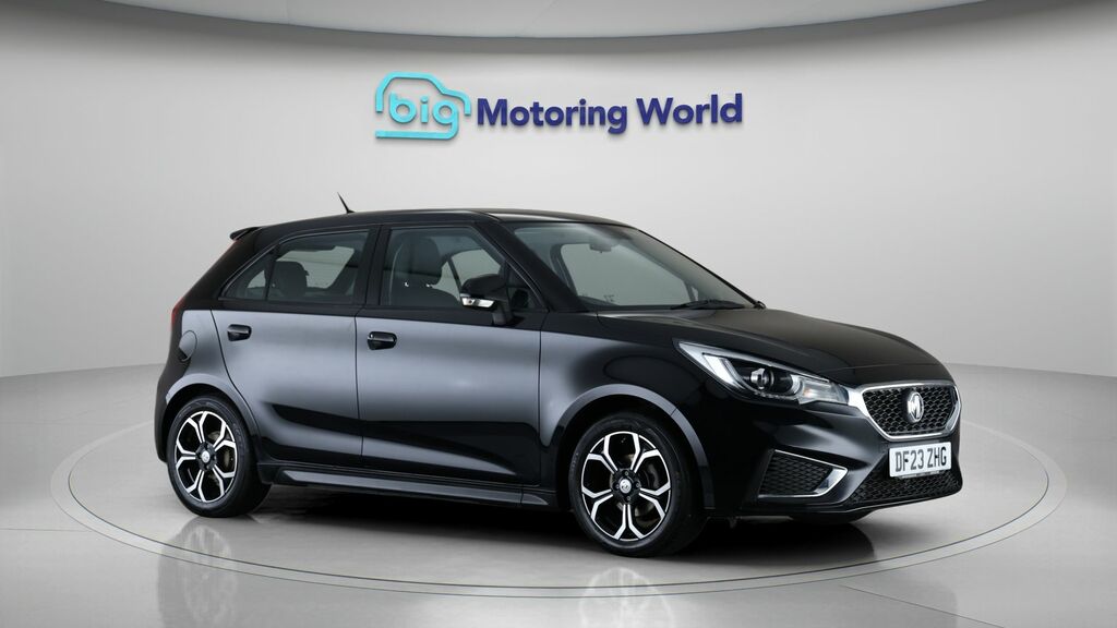 MG MG3 Exclusive Nav Black