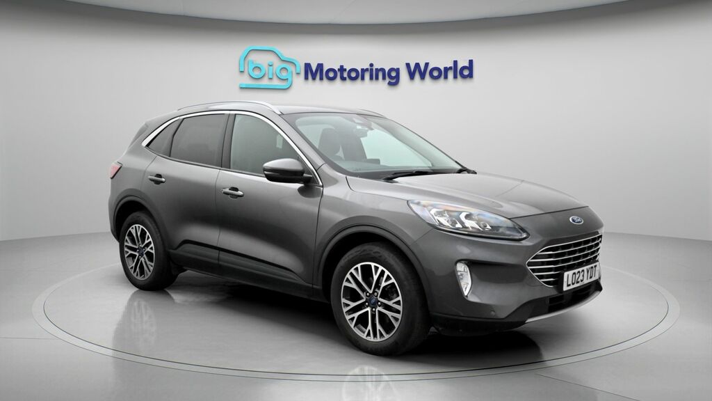 Ford Kuga Titanium Edition Grey