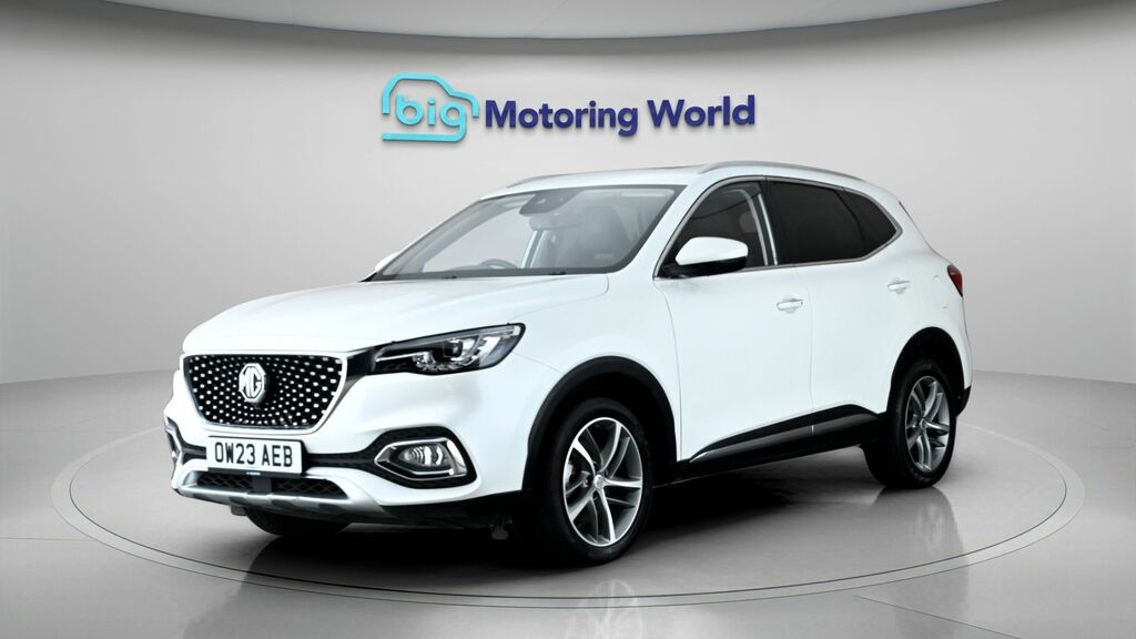 MG HS Exclusive OW23AEB White #3