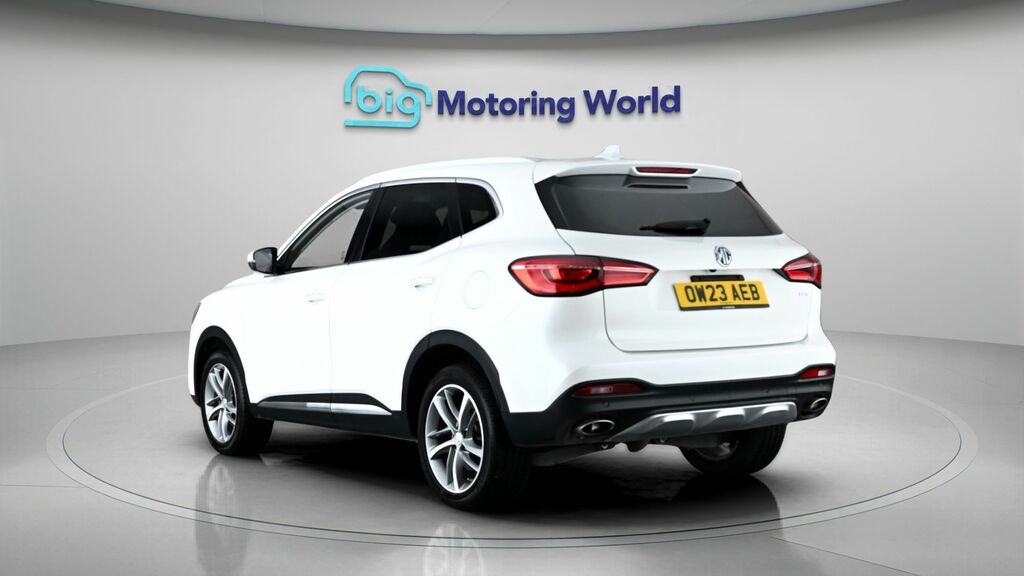 MG HS Exclusive OW23AEB White #5