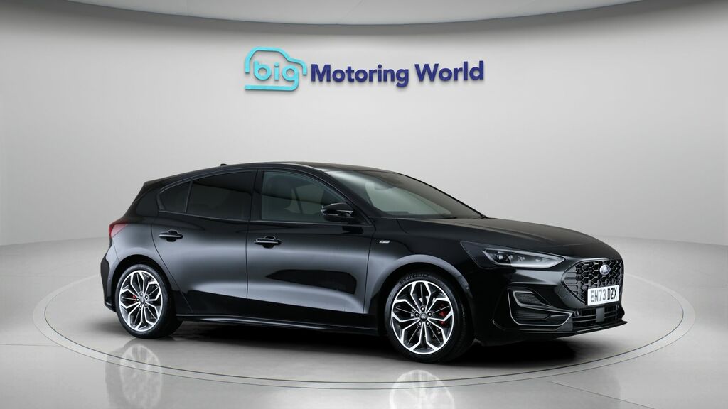 Ford Focus St-line X Black