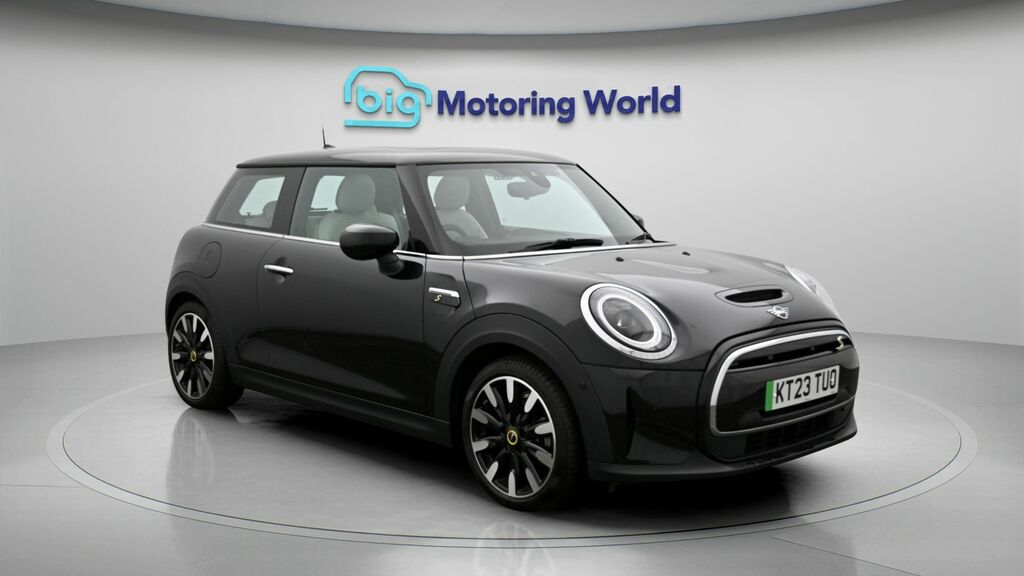 Mini Electric Level 3 Black