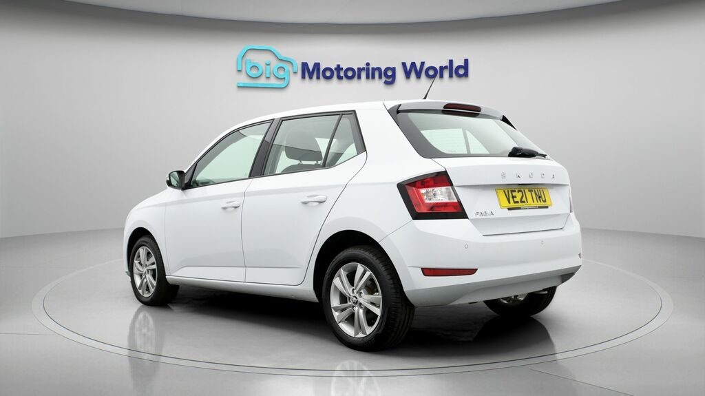Skoda Fabia Se White #5