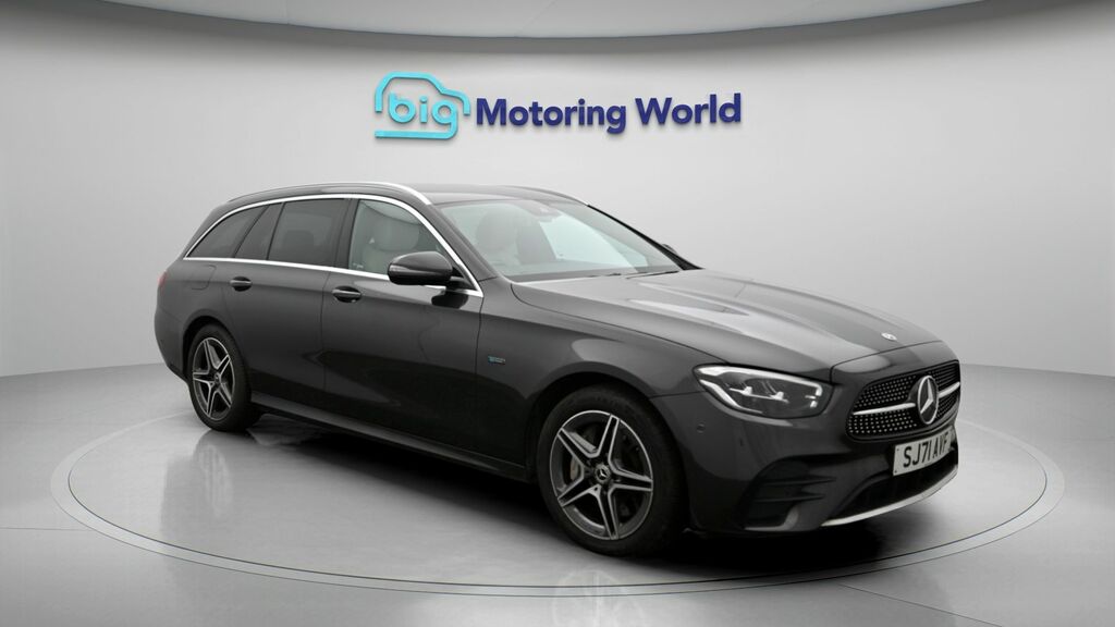 Mercedes-Benz E Class E 300 Amg Line Night Edition Premium Plus Grey #1