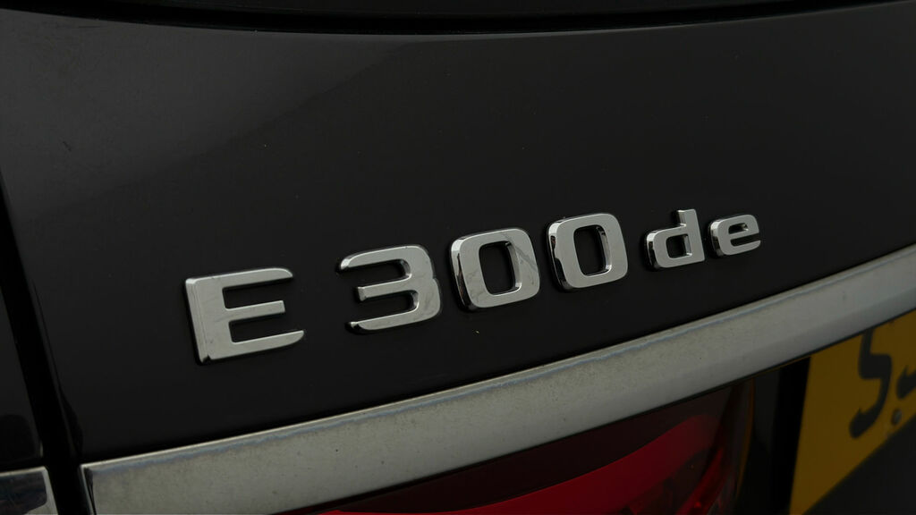Mercedes-Benz E Class E 300 Amg Line Night Edition Premium Plus Grey #20