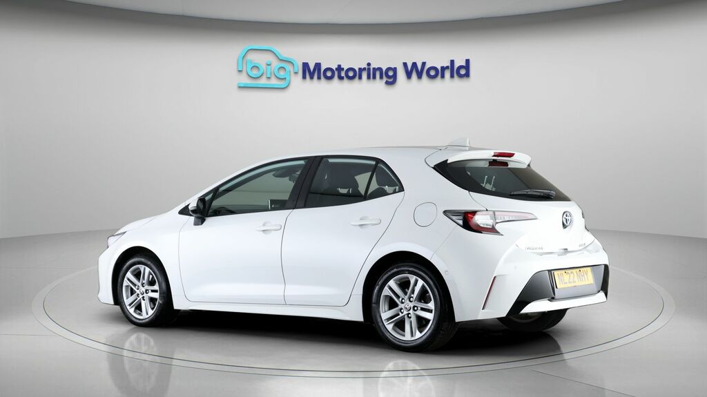Toyota Corolla Icon Tech NL22NHY White #5
