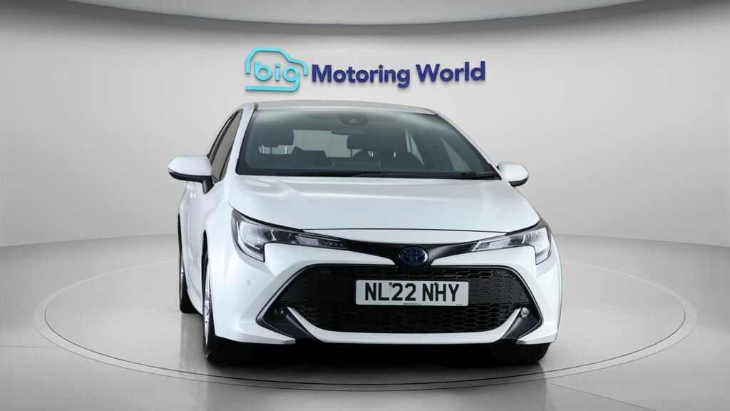 Toyota Corolla Icon Tech NL22NHY White #2