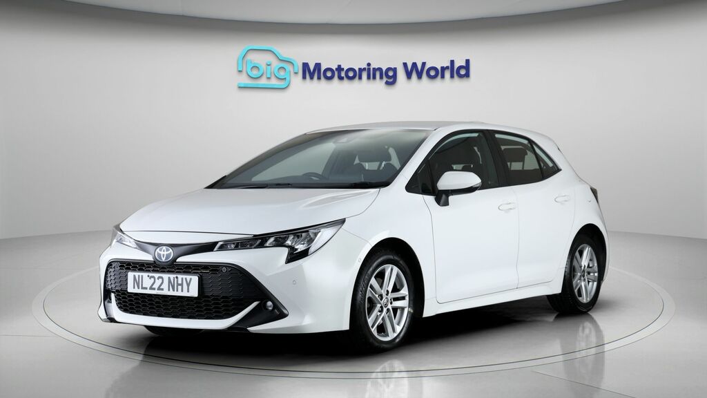 Toyota Corolla Icon Tech NL22NHY White #3