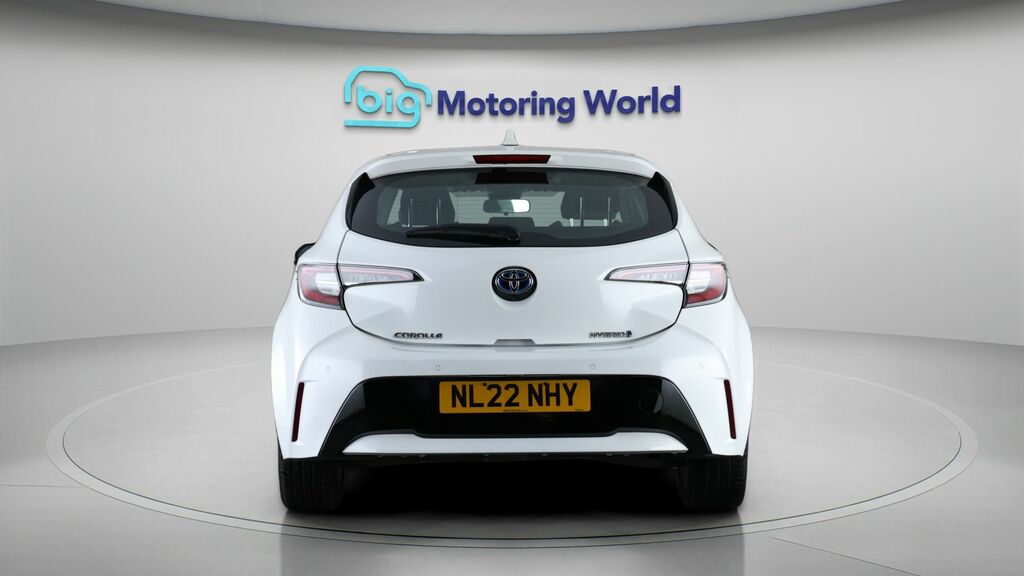 Toyota Corolla Icon Tech NL22NHY White #6